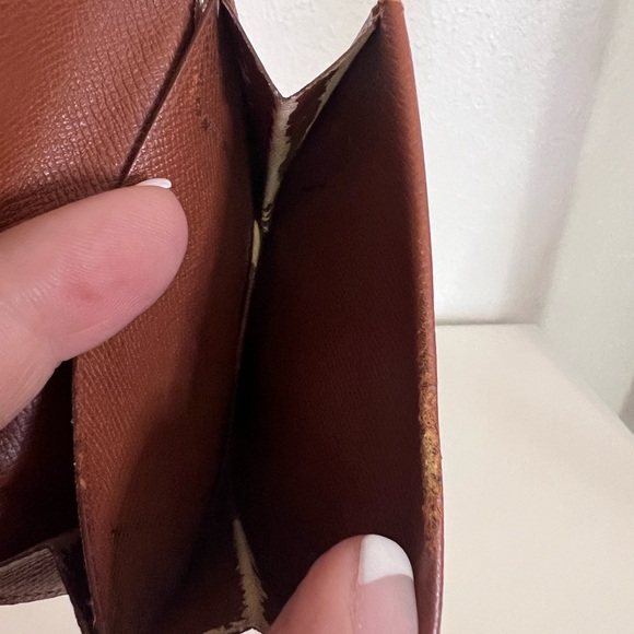Coming SOON • LV Coin Pouch Vintage - Picture 14 of 14